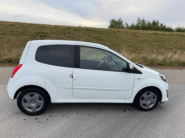 Renault twingo 1.2 16v night & day, 76000 km 1e eigenaar 35-spx-1 - afbeelding 24 van  24