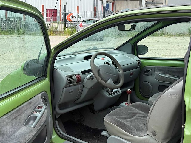 Renault twingo 1.2 expression quickshift 5, 67-nst-3 - afbeelding 7 van  10