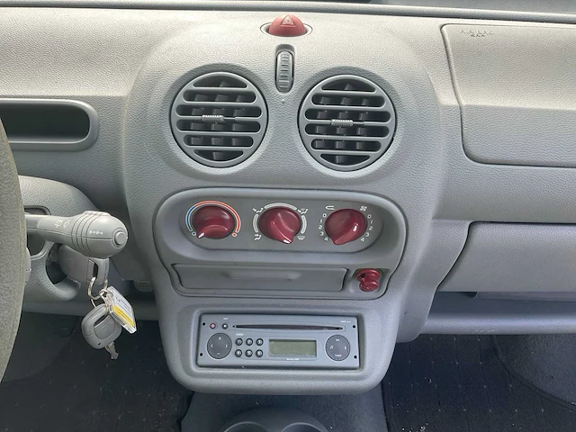 Renault twingo 79-lj-sf - afbeelding 3 van  27