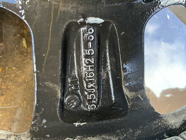 Renault velg - afbeelding 9 van  9