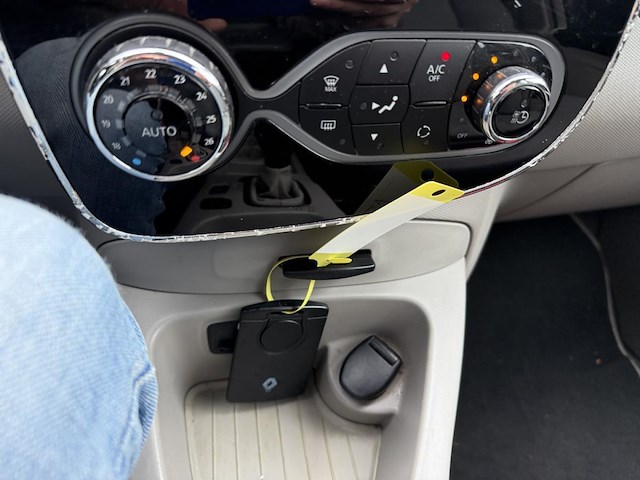 Renault zoe 22 kwh q210 intens 88 at, 2016 - afbeelding 2 van  29