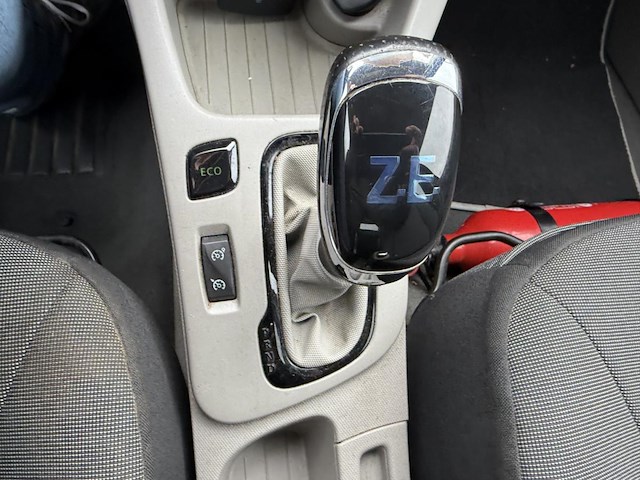 Renault zoe 22 kwh q210 intens 88 at, 2016 - afbeelding 3 van  29