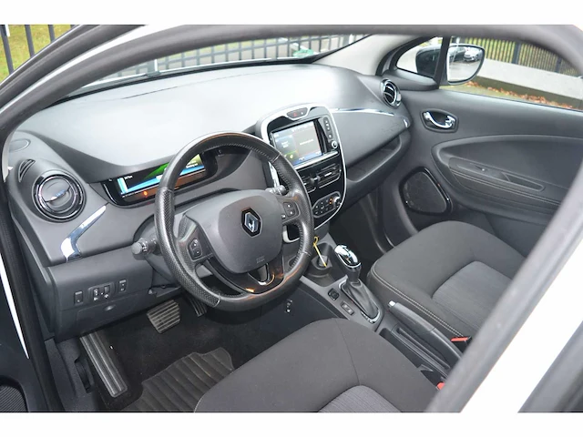 Renault zoe life - personenauto - afbeelding 4 van  32