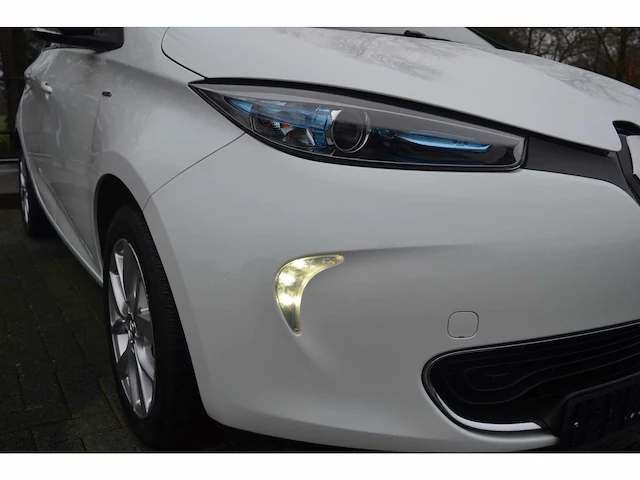 Renault zoe life - personenauto - afbeelding 30 van  32