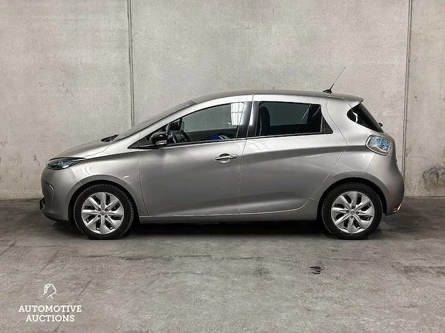 Renault zoe q210 zen quickcharge 22 kwh 88pk 2013, rg-303-s - afbeelding 17 van  52