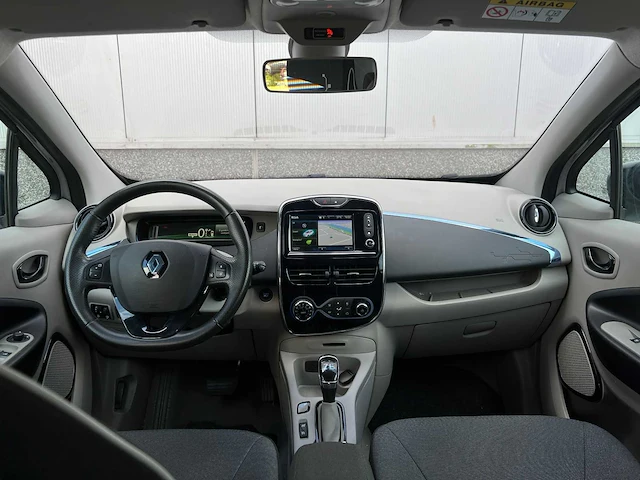 Renault zoe q210 zen quickcharge 22 kwh 88pk 2013, rg-303-s - afbeelding 19 van  52