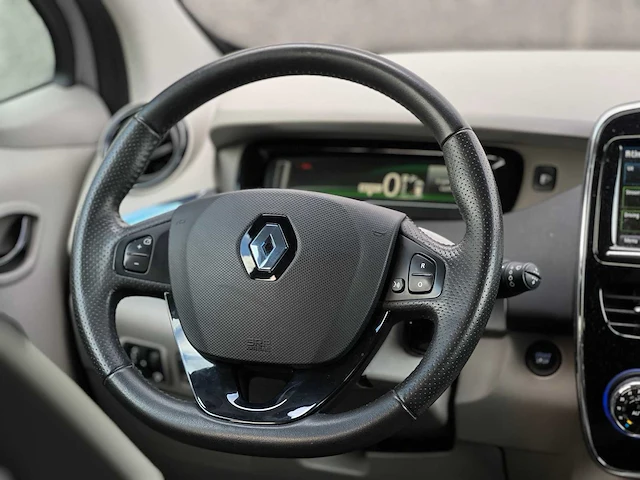 Renault zoe q210 zen quickcharge 22 kwh 88pk 2013, rg-303-s - afbeelding 21 van  52