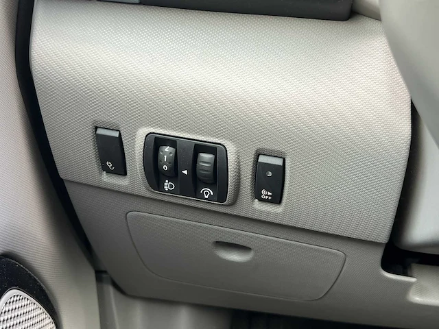 Renault zoe q210 zen quickcharge 22 kwh 88pk 2013, rg-303-s - afbeelding 28 van  52