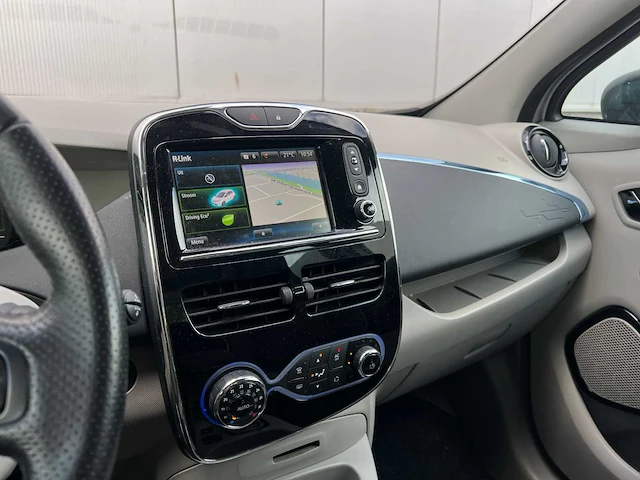 Renault zoe q210 zen quickcharge 22 kwh 88pk 2013, rg-303-s - afbeelding 30 van  52