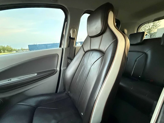 Renault zoe q90 bose qc 40 , nj-953-f - afbeelding 11 van  21