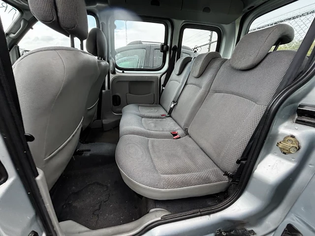 Renault,2002 - afbeelding 8 van  22