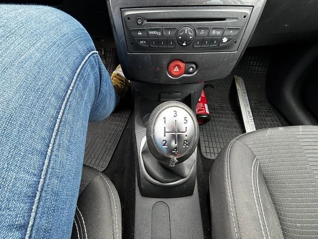 Renault,2012 - afbeelding 3 van  39