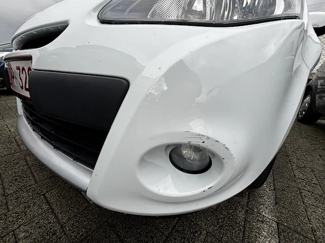 Renault,2012 - afbeelding 17 van  39