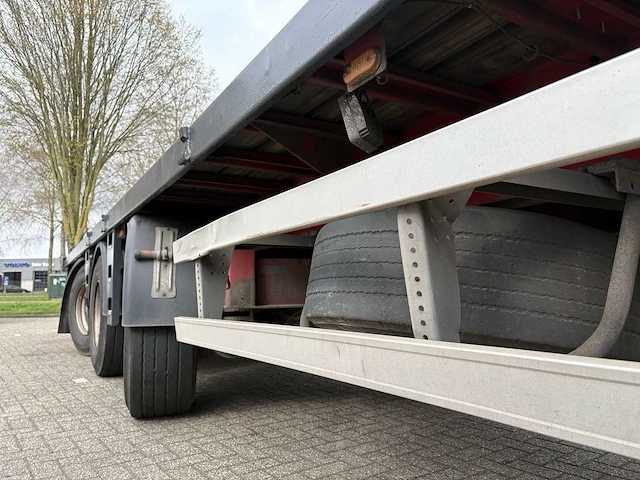 Renders - x-steering - oplegger - afbeelding 2 van  13