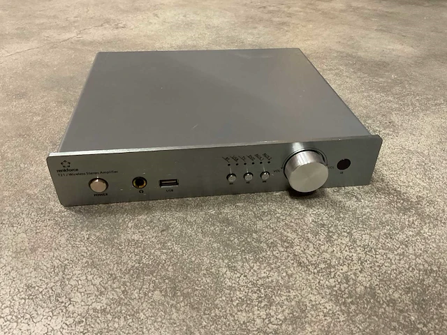 Renkforce t21 stereo versterker - afbeelding 1 van  2