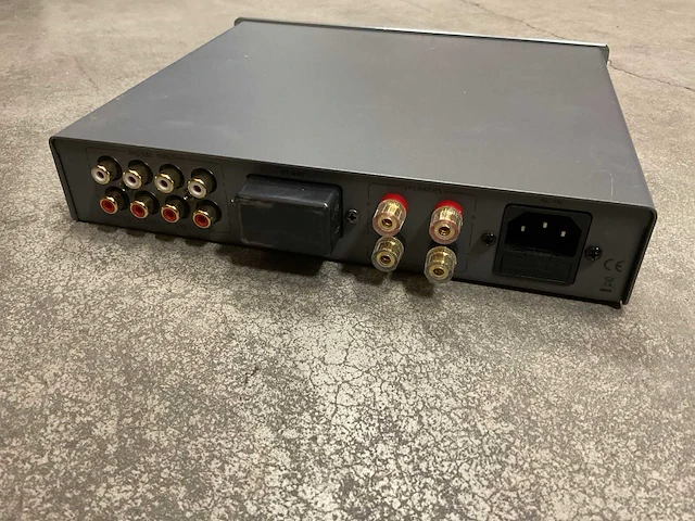 Renkforce t21 stereo versterker - afbeelding 2 van  2