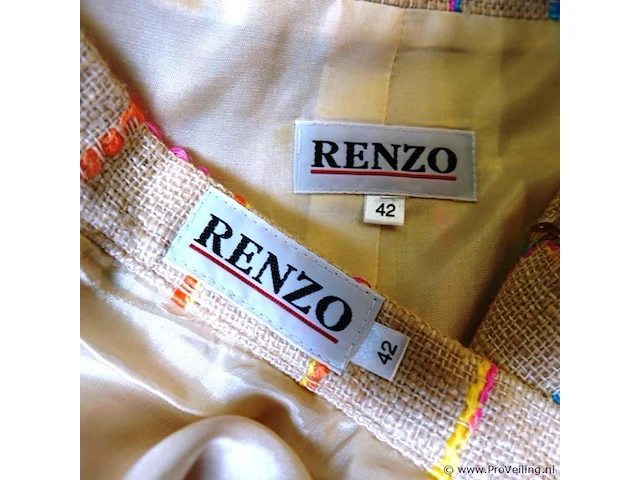 Renzo - afbeelding 5 van  5