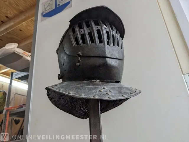 Replica helm van rabenhaupt - afbeelding 4 van  5
