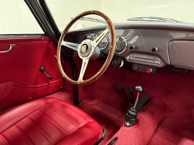 Replica porsch 356 - oldtimer - 1967 - afbeelding 22 van  57
