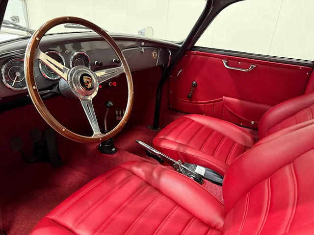 Replica porsch 356 - oldtimer - 1967 - afbeelding 24 van  57