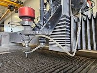 Resato - 2021 - acm 2040 - 1 - waterstraalsnijmachine - afbeelding 6 van  25