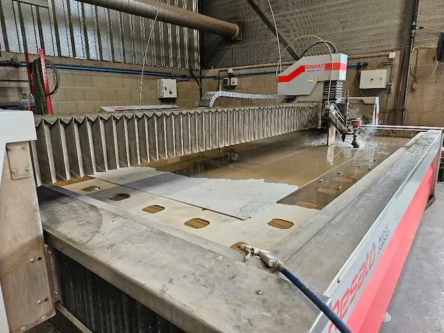 Resato - acm 3015 - waterstraalsnijmachine - afbeelding 14 van  18