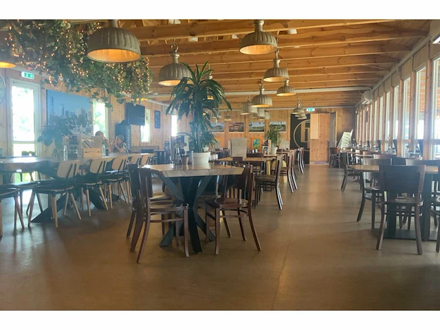 Restaurant inrichting - afbeelding 2 van  9