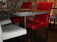 Restaurant meubilair bestaande uit 23 horeca tafels met afmeting 70 x 70 x 75 cm en metalen voet en 46 hore... - afbeelding 3 van  4