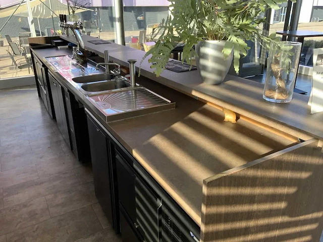 Restaurantbar - afbeelding 11 van  14
