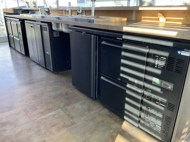 Restaurantbar - afbeelding 12 van  14