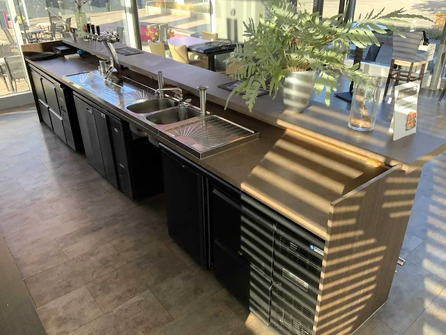 Restaurantbar - afbeelding 9 van  14