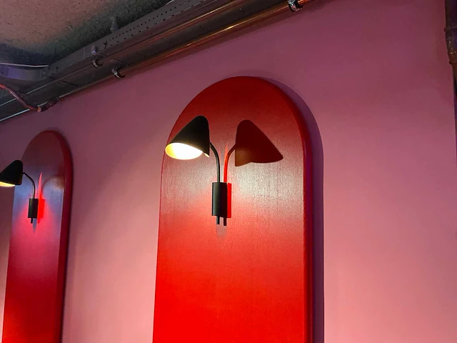 Restaurantmeubilair met 16 stoelen - afbeelding 7 van  12