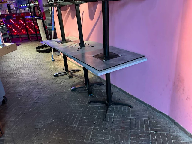 Restaurantmeubilair met 45 stoelen - afbeelding 8 van  8