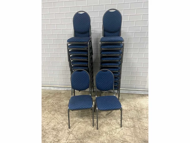 Restaurantstoel stackchair (22x) - afbeelding 1 van  3