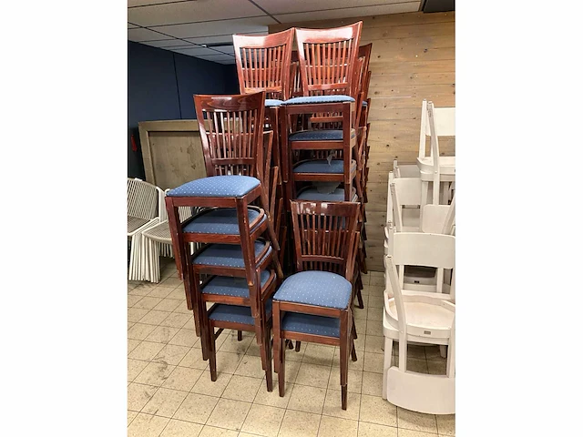 Restaurantstoelen (35x) - afbeelding 6 van  6