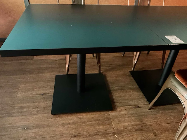 Restauranttafel met 2 stoelen (10x) - afbeelding 4 van  9