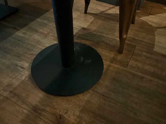 Restauranttafel met 2 stoelen (5x) - afbeelding 3 van  6