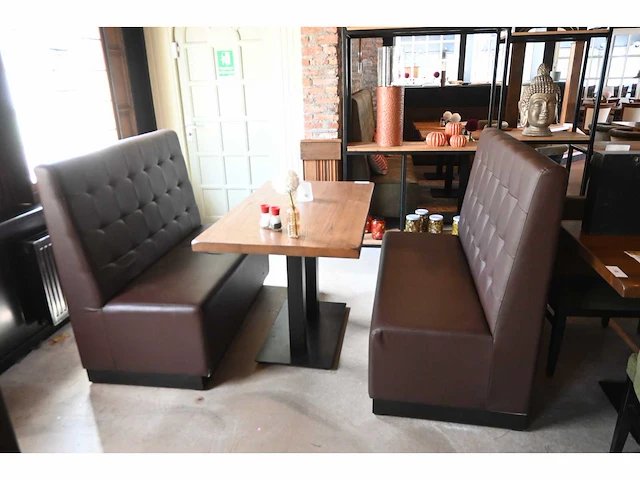 Restauranttafel met 2 treinbanken - afbeelding 1 van  6