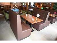 Restauranttafel met 2 treinbanken