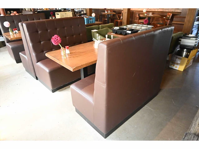 Restauranttafel met 2 treinbanken - afbeelding 6 van  7