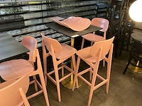 Restauranttafel met 3 krukken - afbeelding 1 van  4