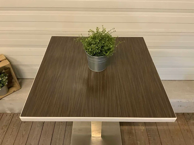 Restauranttafel met rvs onderstel (2x) - afbeelding 4 van  4