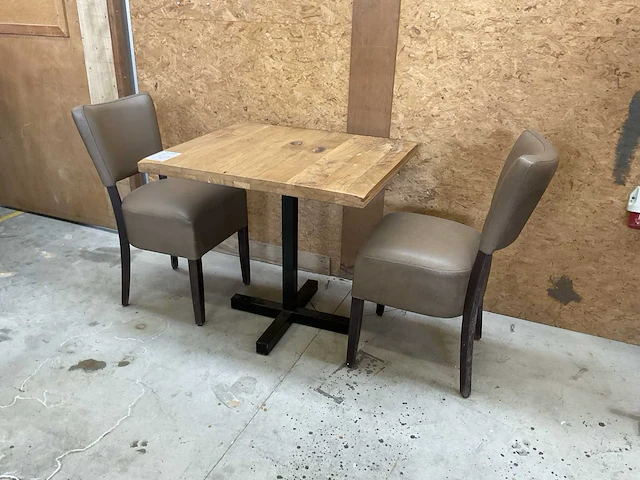 Restauranttafel met stoelen - afbeelding 1 van  4