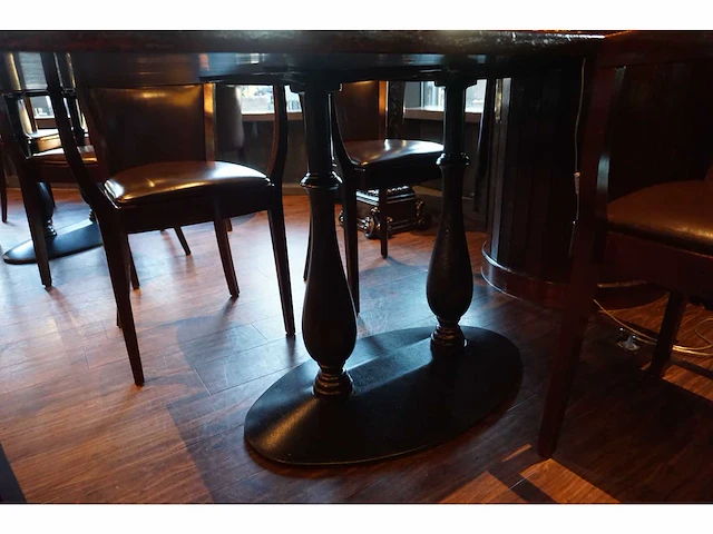 Restauranttafel satelliet - afbeelding 3 van  3