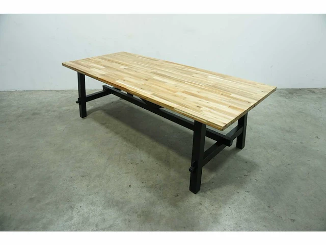 Restauranttafel - afbeelding 1 van  4