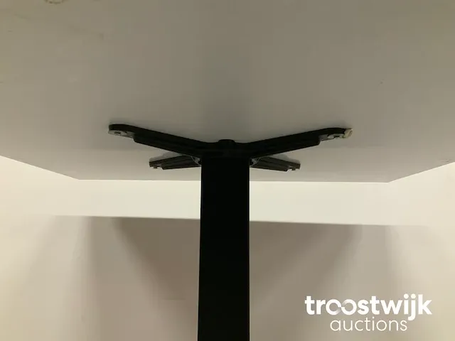 Restauranttafel - afbeelding 4 van  4
