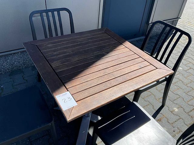 Restauranttafels en stoelen (55x) - afbeelding 4 van  9