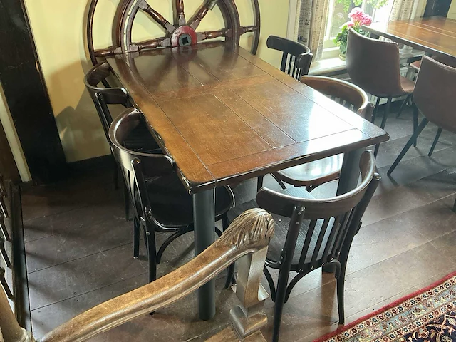 Restauranttafels en stoelen - afbeelding 4 van  11