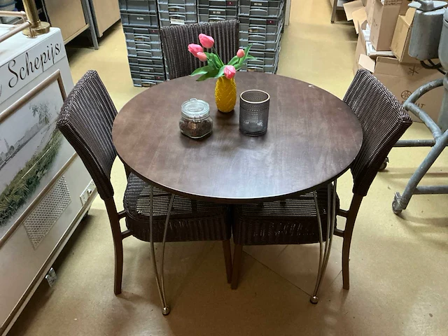Restauranttafels met stoelen - afbeelding 6 van  7