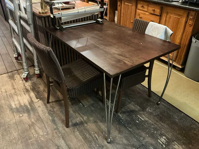 Restauranttafels met stoelen - afbeelding 7 van  7